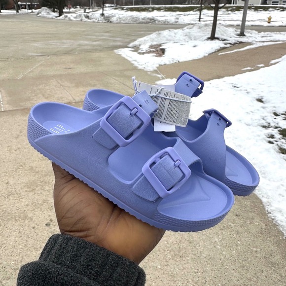 Gap Kids Little Girls EVA Buckle Sandals Size  12/13 Warm Violet - Picture 8 of 10